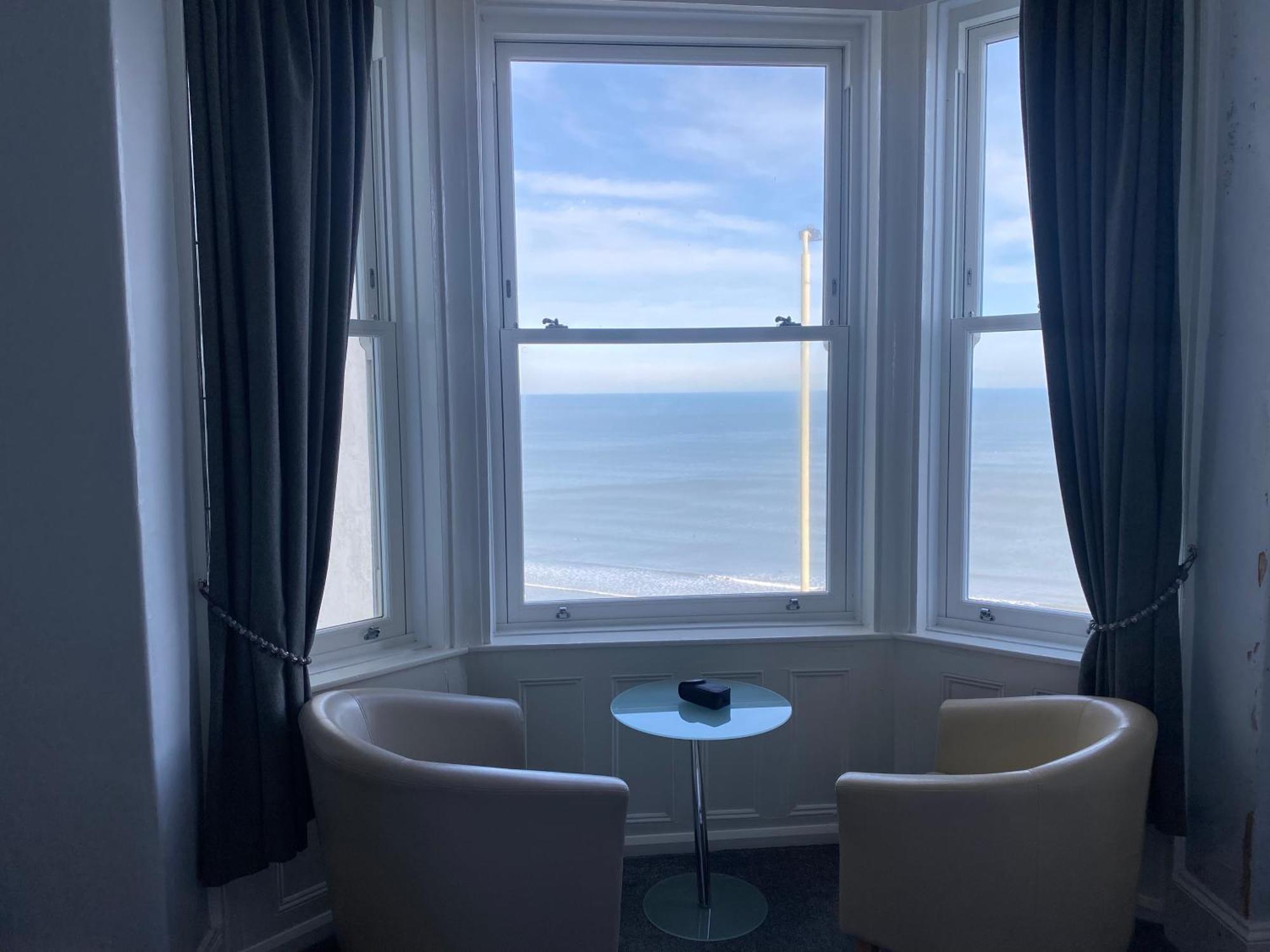 Marine View Guest House Scarborough Exterior photo